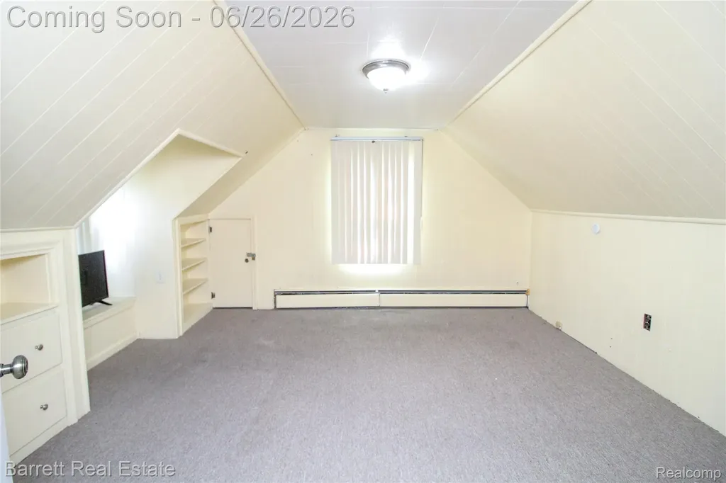 20998 Westhaven Avenue Southfield City MI 48075