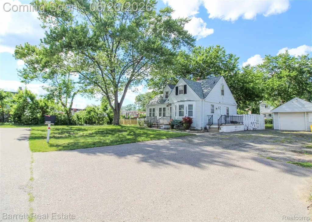 20998 Westhaven Avenue Southfield City MI 48075