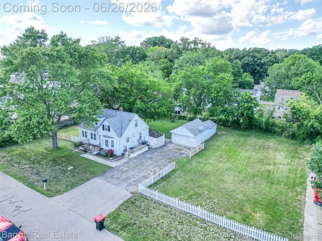 20998 Westhaven Avenue Southfield City MI 48075