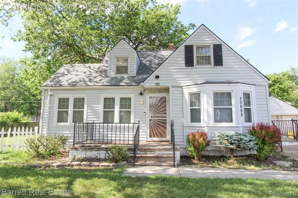 20998 Westhaven Avenue Southfield City MI 48075