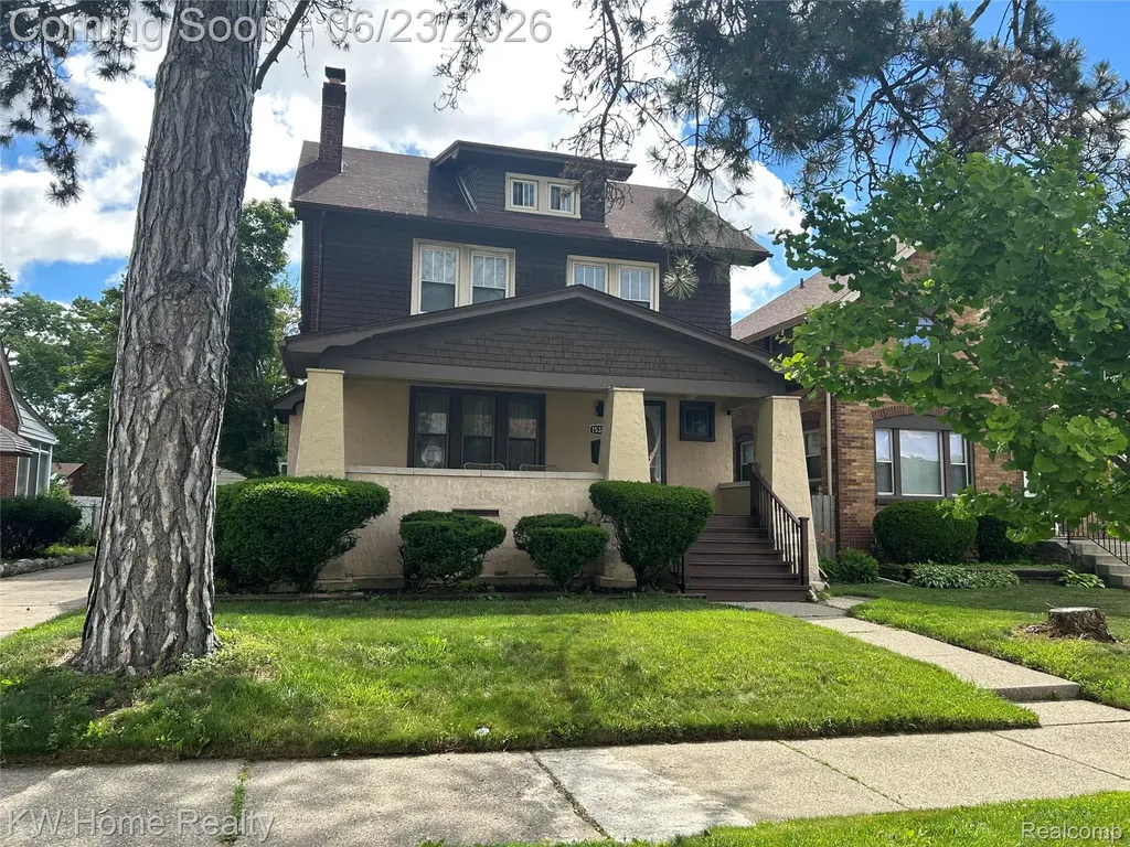 15330 Lindsay Street Detroit City MI 48227