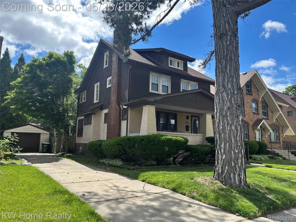 15330 Lindsay Street Detroit City MI 48227