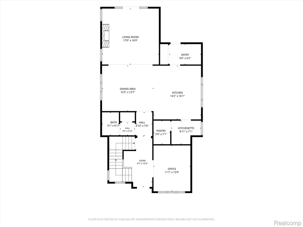 1748 Banbury Street Birmingham City MI 48009