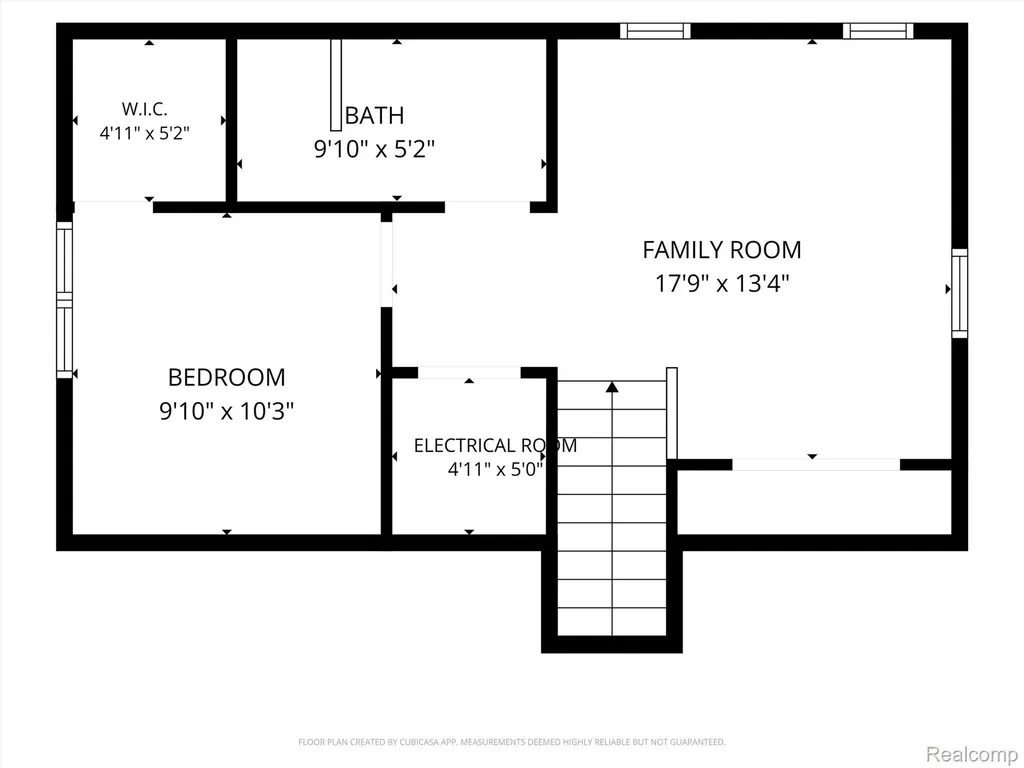 1748 Banbury Street Birmingham City MI 48009