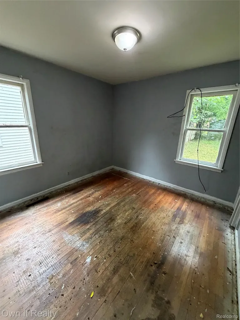 6395 Westwood Street Detroit City MI 48228