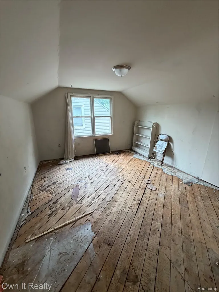 6395 Westwood Street Detroit City MI 48228