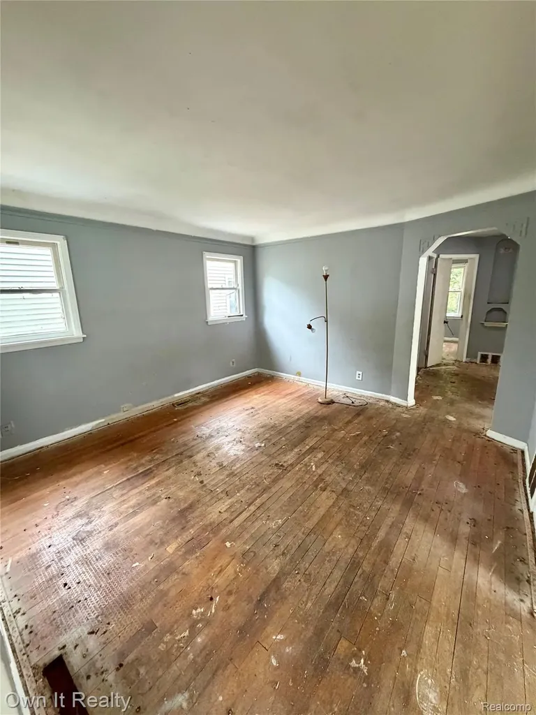 6395 Westwood Street Detroit City MI 48228
