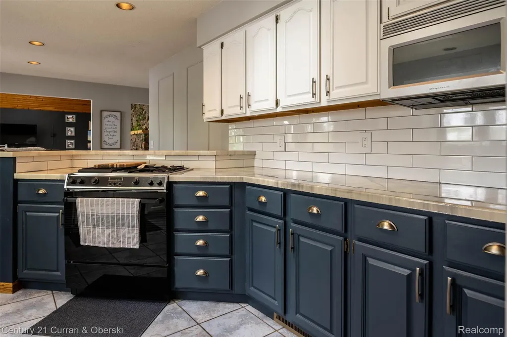 8775 Winding Ridge Drive Bismarck Township MI 49759