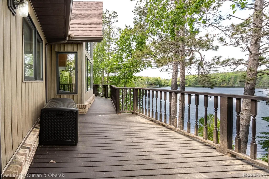 8775 Winding Ridge Drive Bismarck Township MI 49759