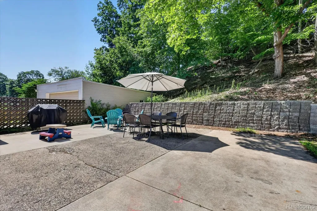 398 Howard Avenue Grand Haven City MI 49417