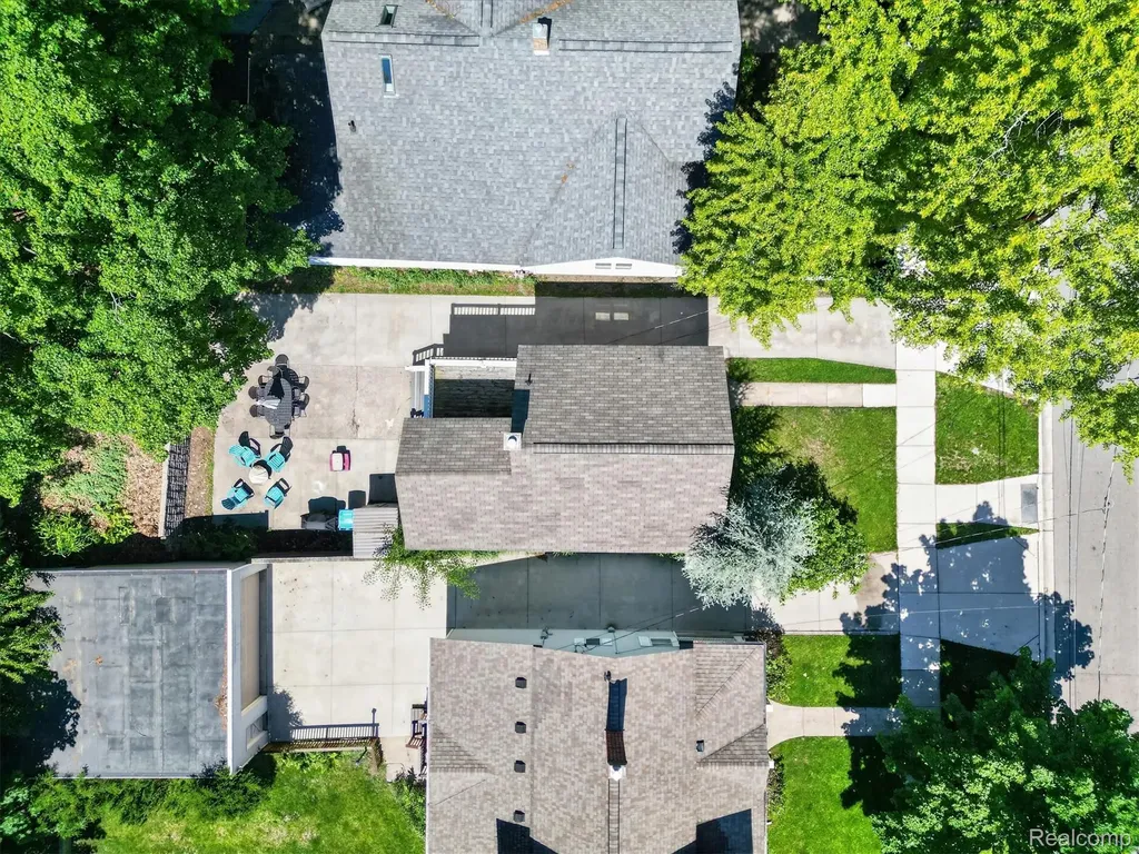 398 Howard Avenue Grand Haven City MI 49417