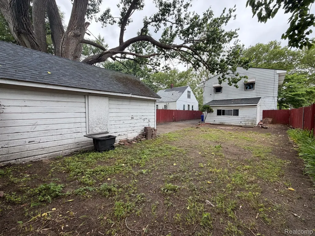 19940 Strasburg Street Detroit City MI 48205