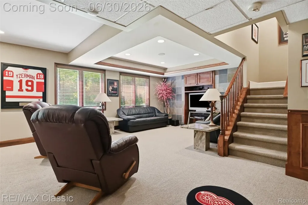 8033 Pine Ridge Court Salem Township MI 48168