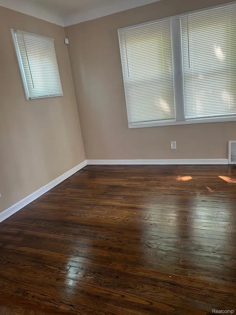 18995 Wormer Street Detroit City MI 48219