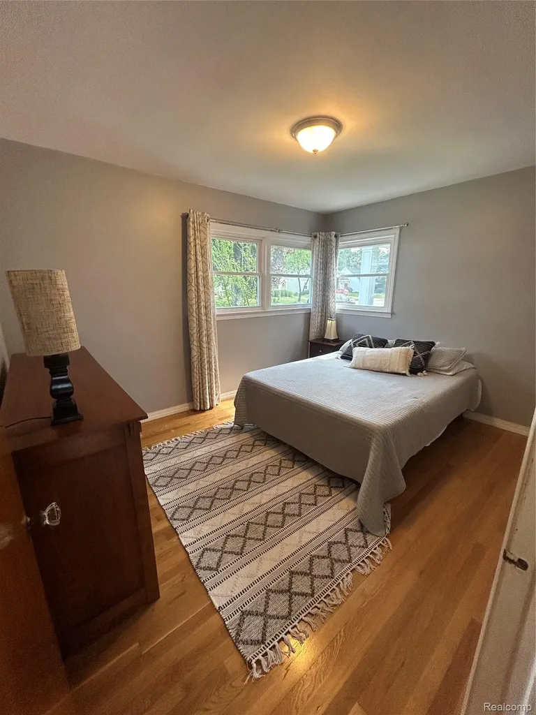 2022 E Lincoln Avenue Royal Oak City MI 48067