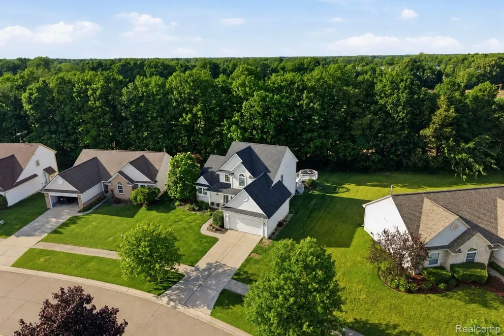 2067 Ashford Drive Davison Township MI 48423