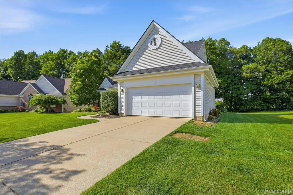 2067 Ashford Drive Davison Township MI 48423