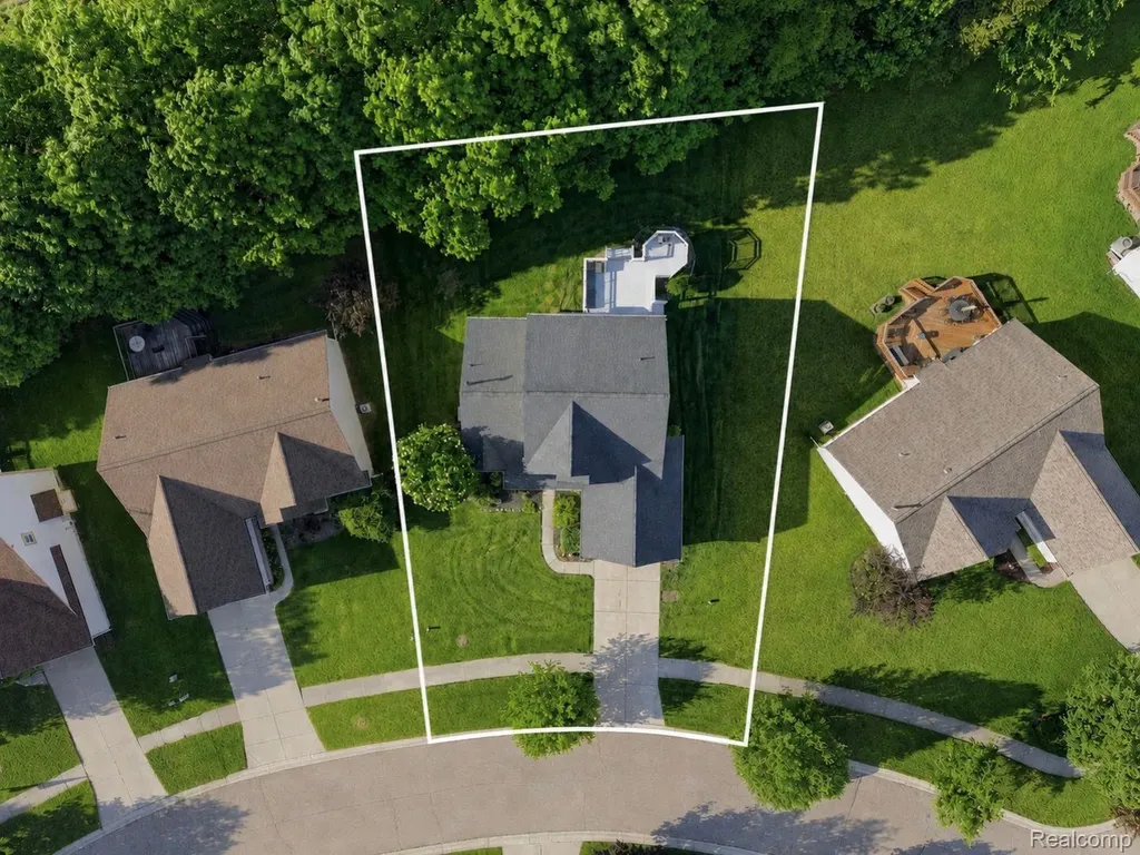 2067 Ashford Drive Davison Township MI 48423