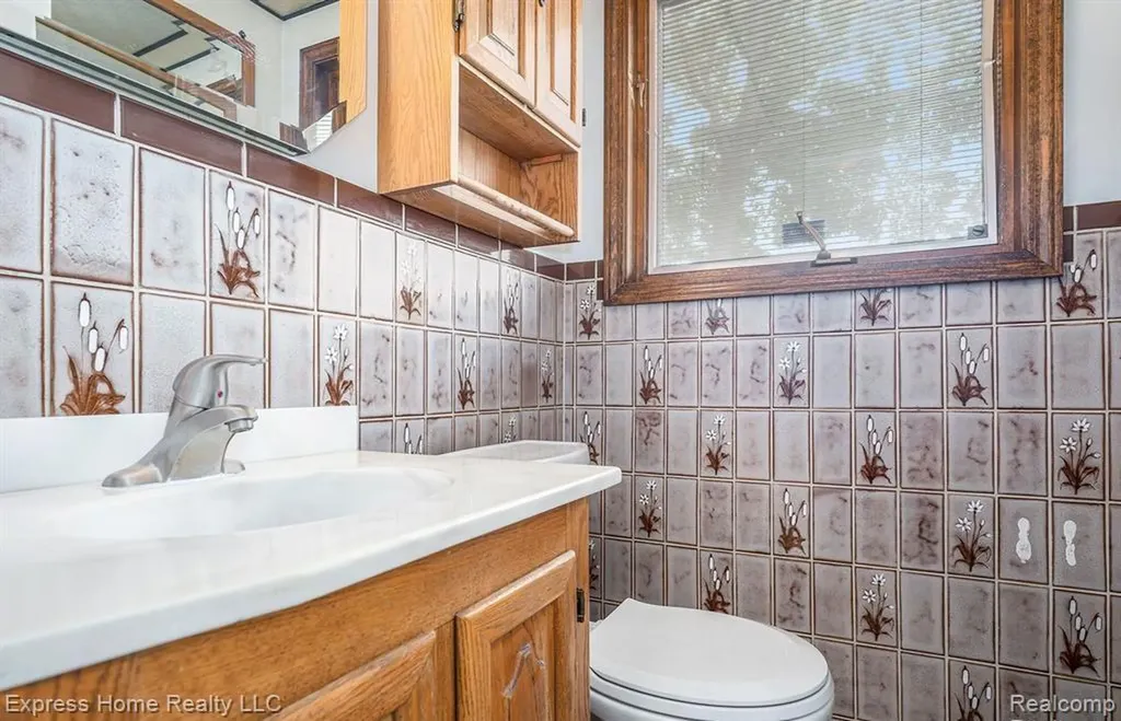 35526 Dunston Drive Sterling Heights City MI 48310