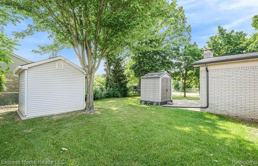 35526 Dunston Drive Sterling Heights City MI 48310