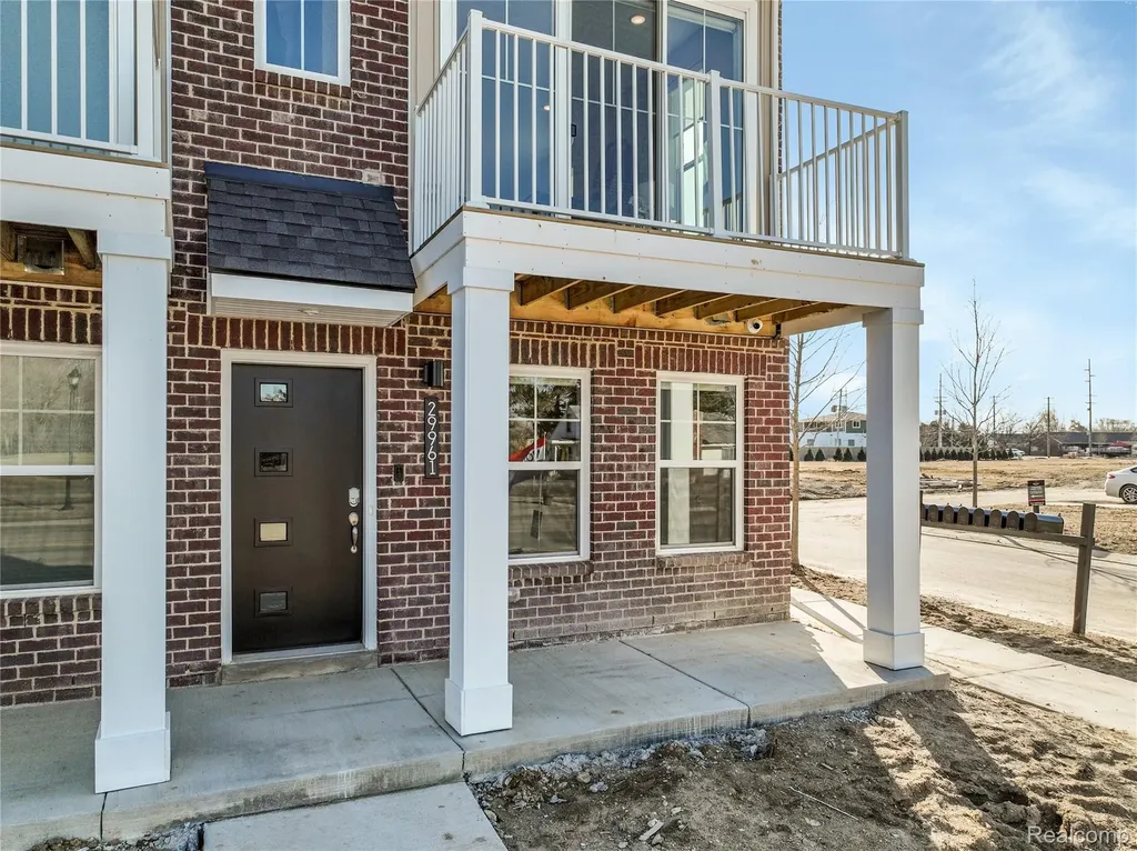 30033 Center Street Lyon Charter Township MI 48165