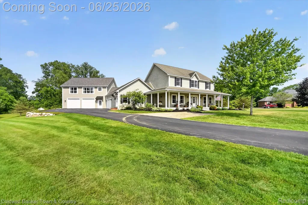 918 Gray Fox Court Marion Township MI 48843