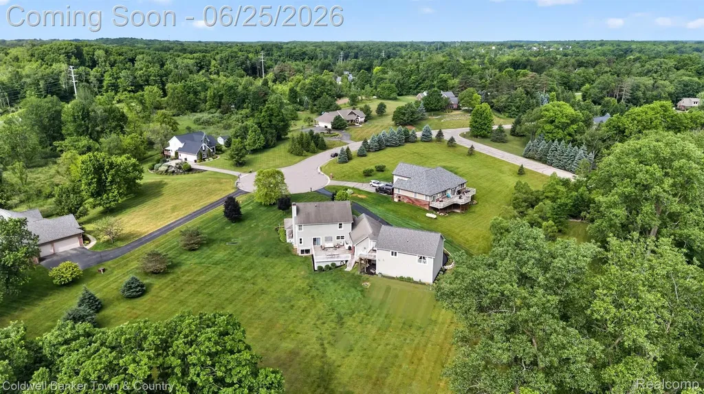 918 Gray Fox Court Marion Township MI 48843