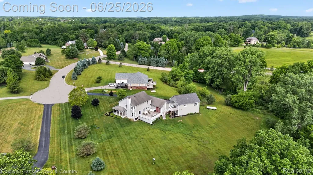 918 Gray Fox Court Marion Township MI 48843
