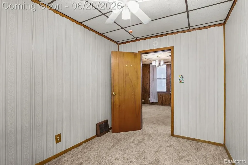 2633 Commor Street Hamtramck City MI 48212
