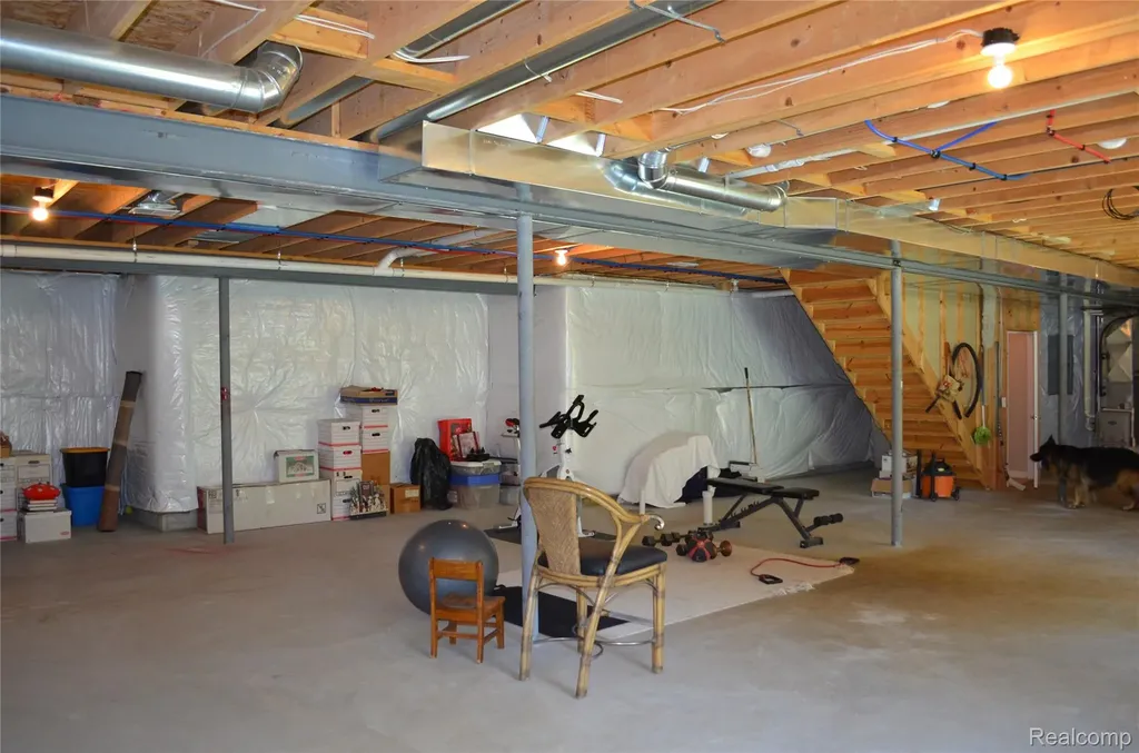 697 Lee Court Brandon Charter Township MI 48371