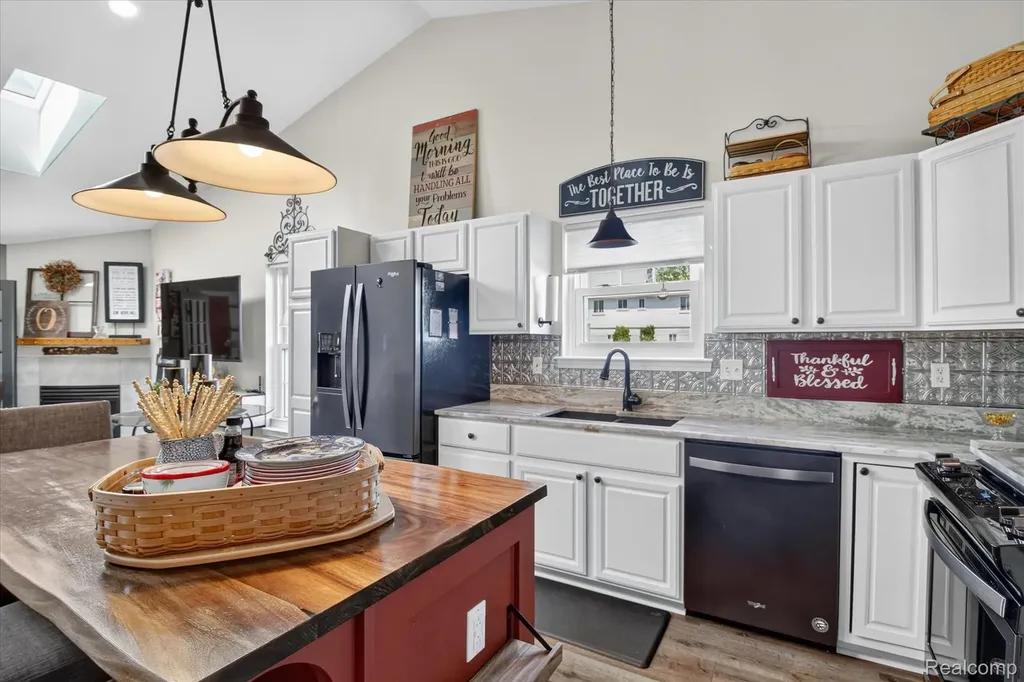 24220 Harrison Street Clinton Charter Township MI 48035