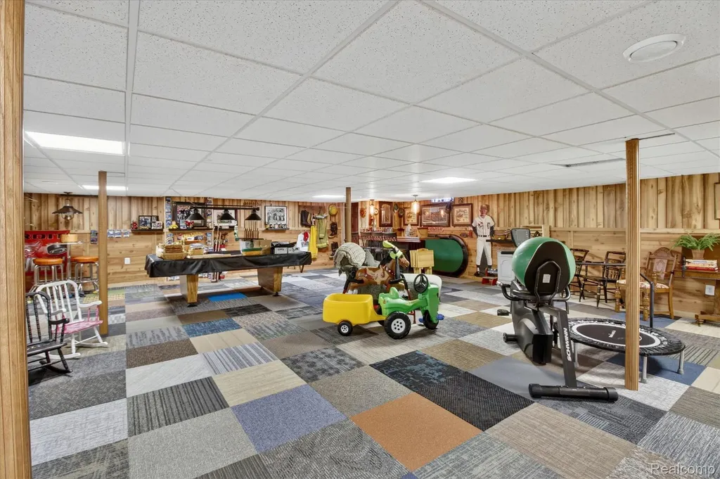 24220 Harrison Street Clinton Charter Township MI 48035