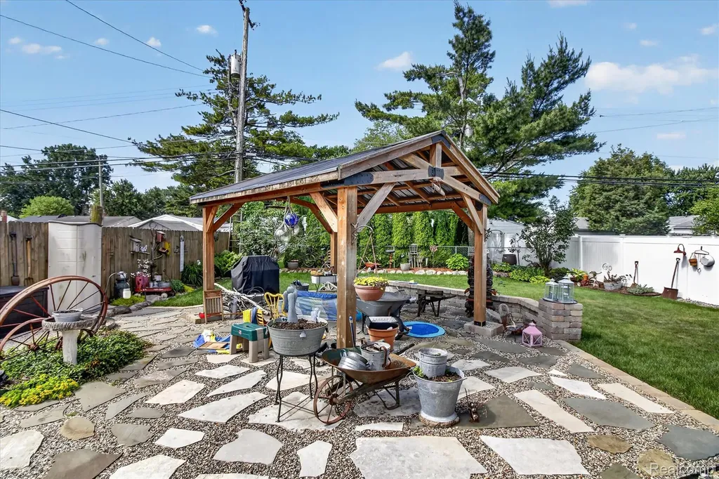 24220 Harrison Street Clinton Charter Township MI 48035