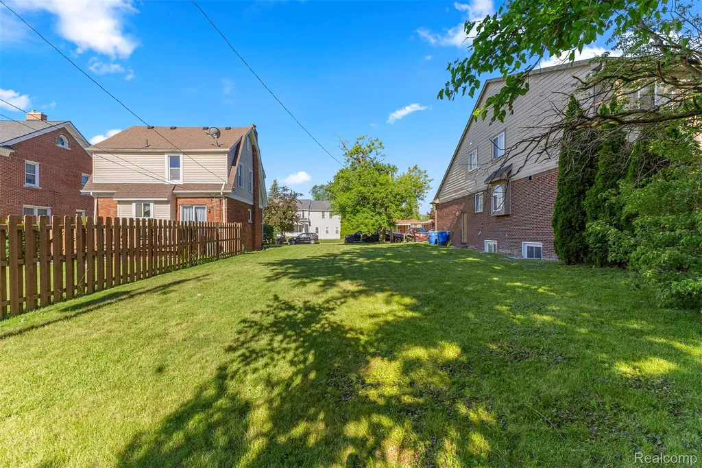 0000 Kingsbury Street Dearborn Heights City MI 48127