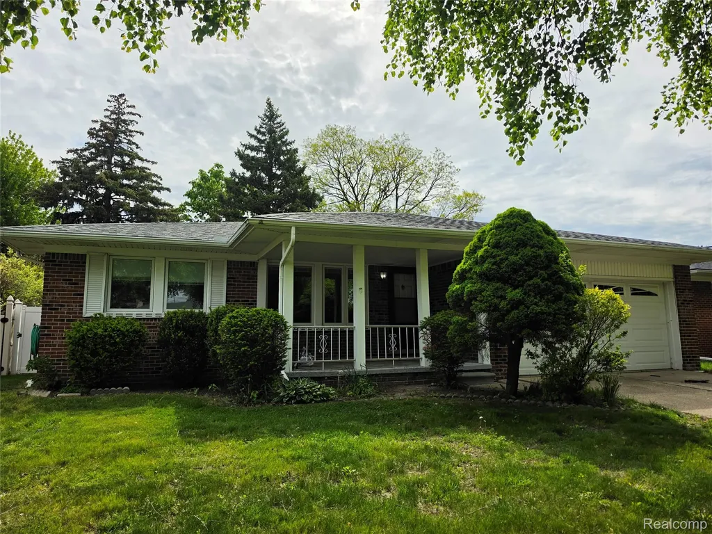 12815 Shery Lane Southgate City MI 48195