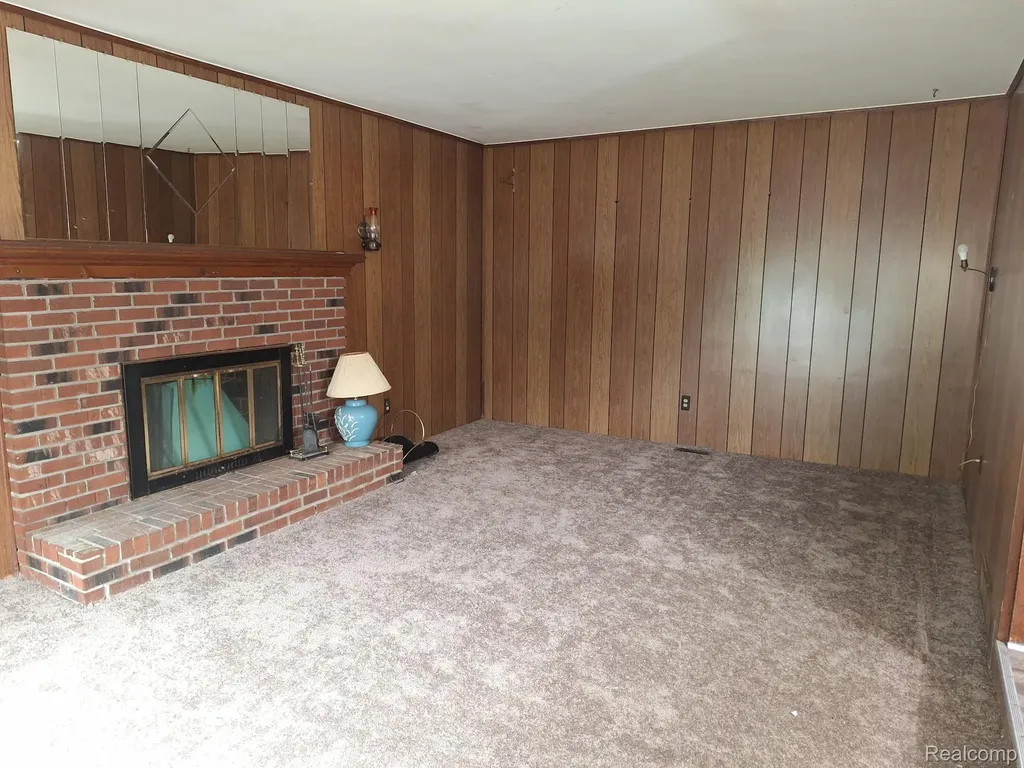12815 Shery Lane Southgate City MI 48195