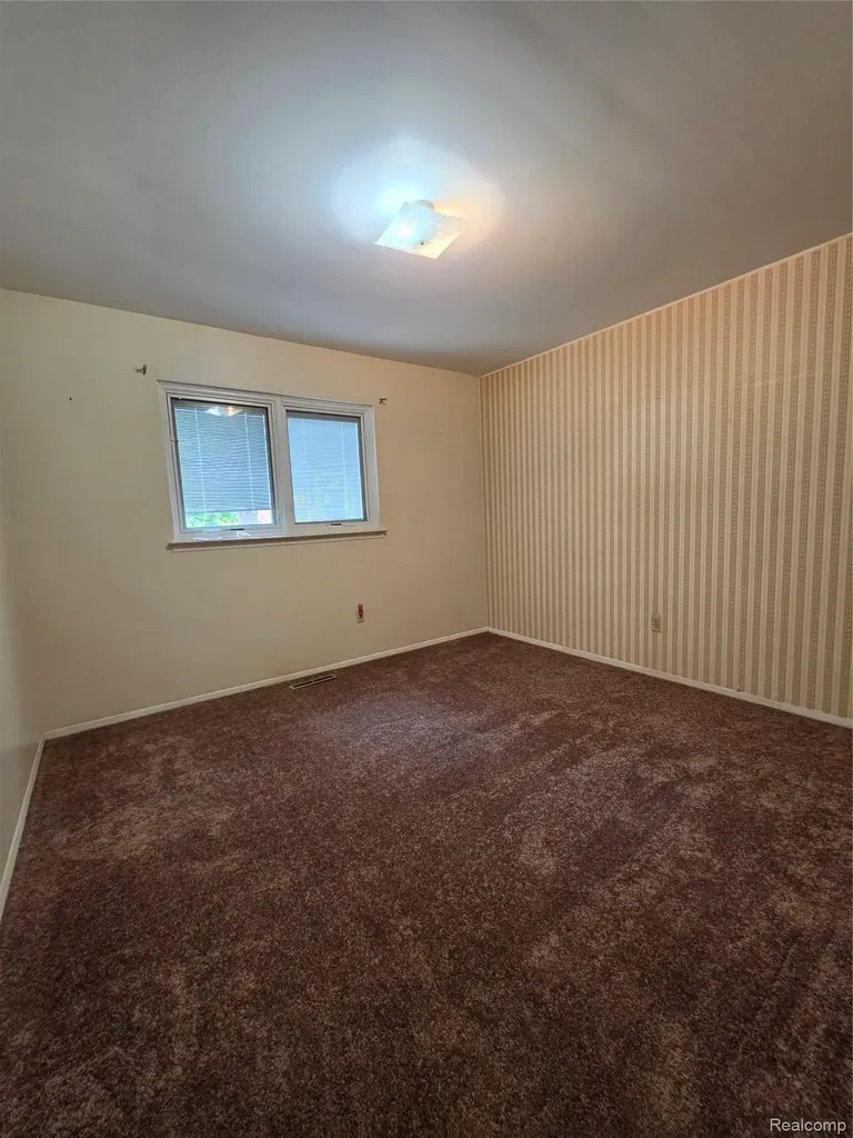 12815 Shery Lane Southgate City MI 48195