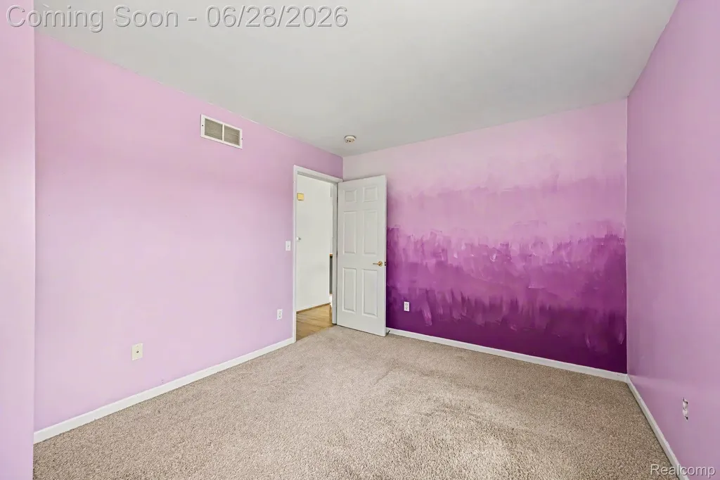 6835 Maplelawn Drive Ypsilanti Charter Township MI 48197