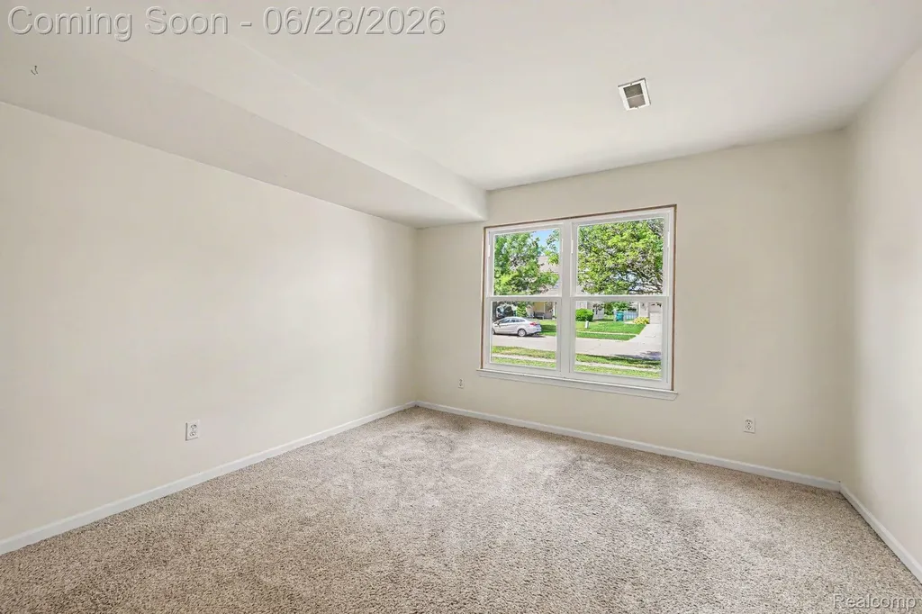 6835 Maplelawn Drive Ypsilanti Charter Township MI 48197
