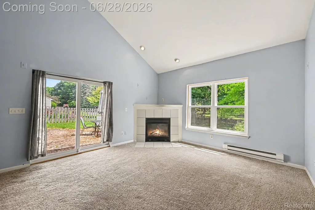 6835 Maplelawn Drive Ypsilanti Charter Township MI 48197