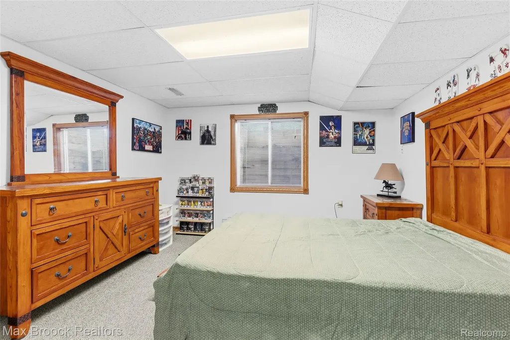 2566 N 5 Mile Road Lincoln Township MI 48642