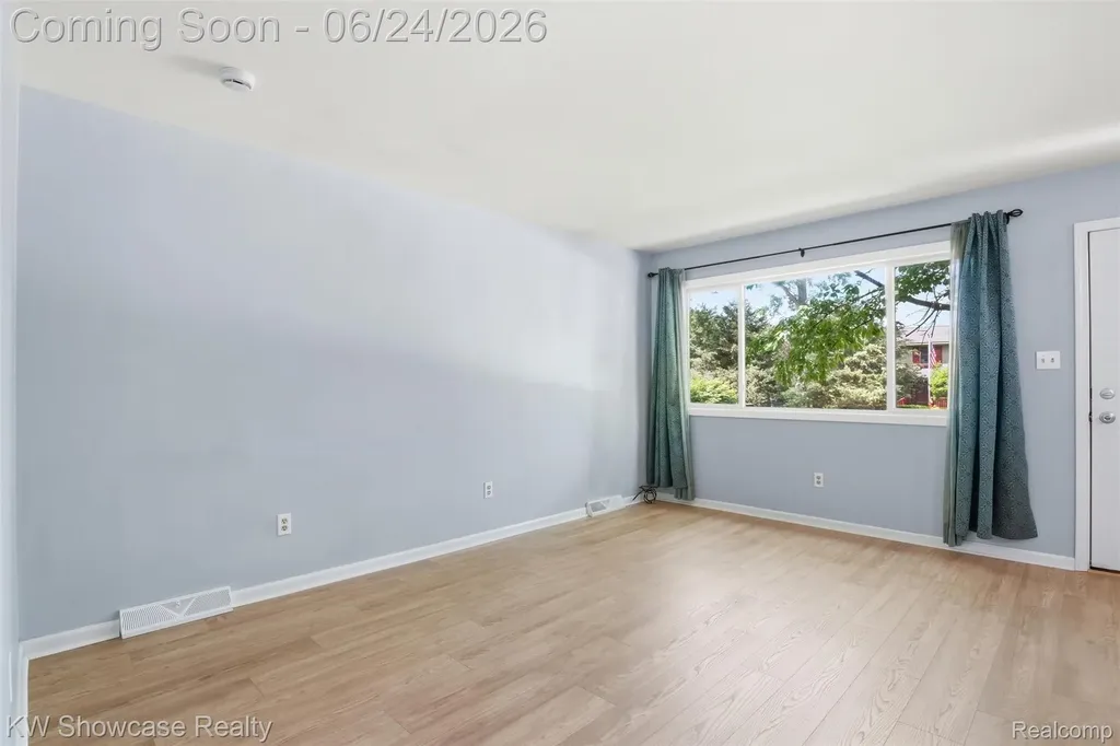 801 Farnsworth Road White Lake Charter Township MI 48386