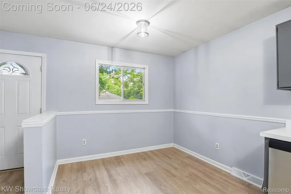 801 Farnsworth Road White Lake Charter Township MI 48386
