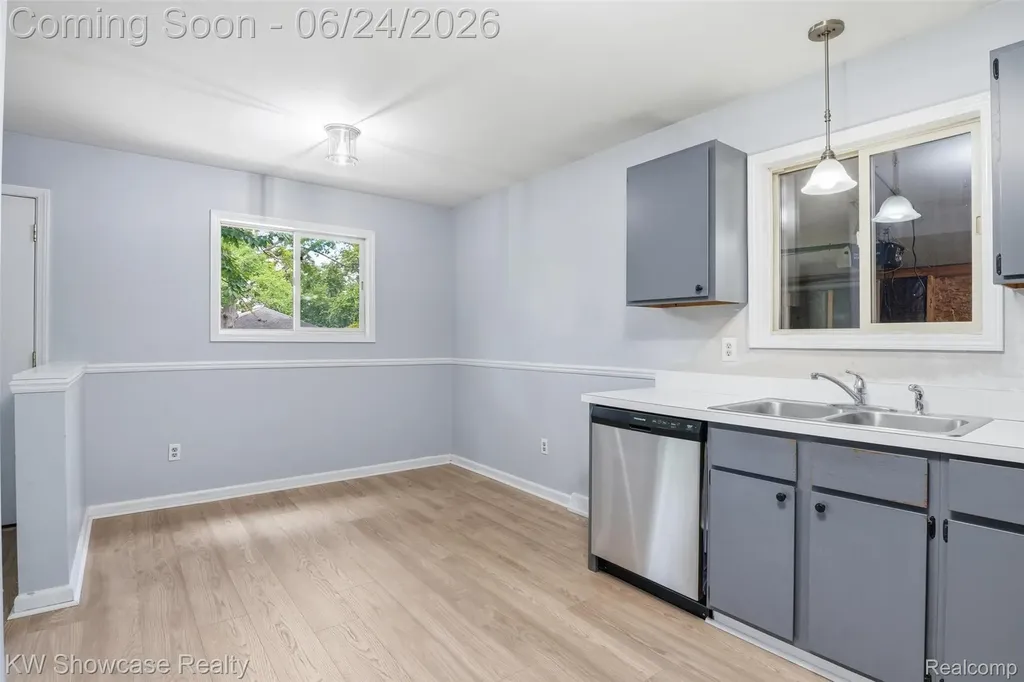 801 Farnsworth Road White Lake Charter Township MI 48386