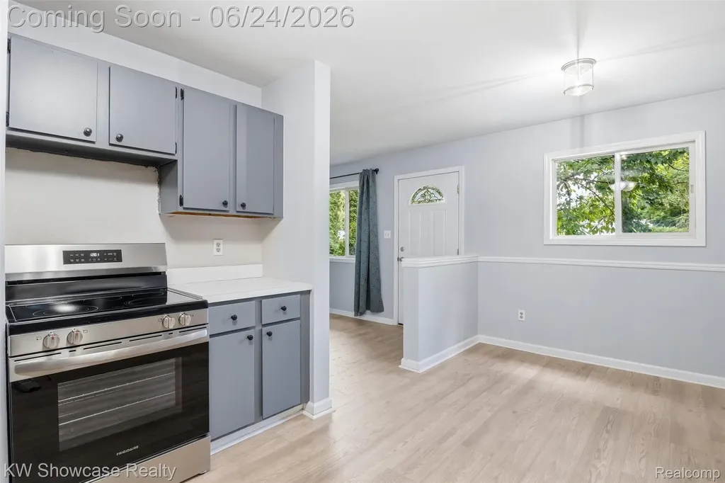 801 Farnsworth Road White Lake Charter Township MI 48386