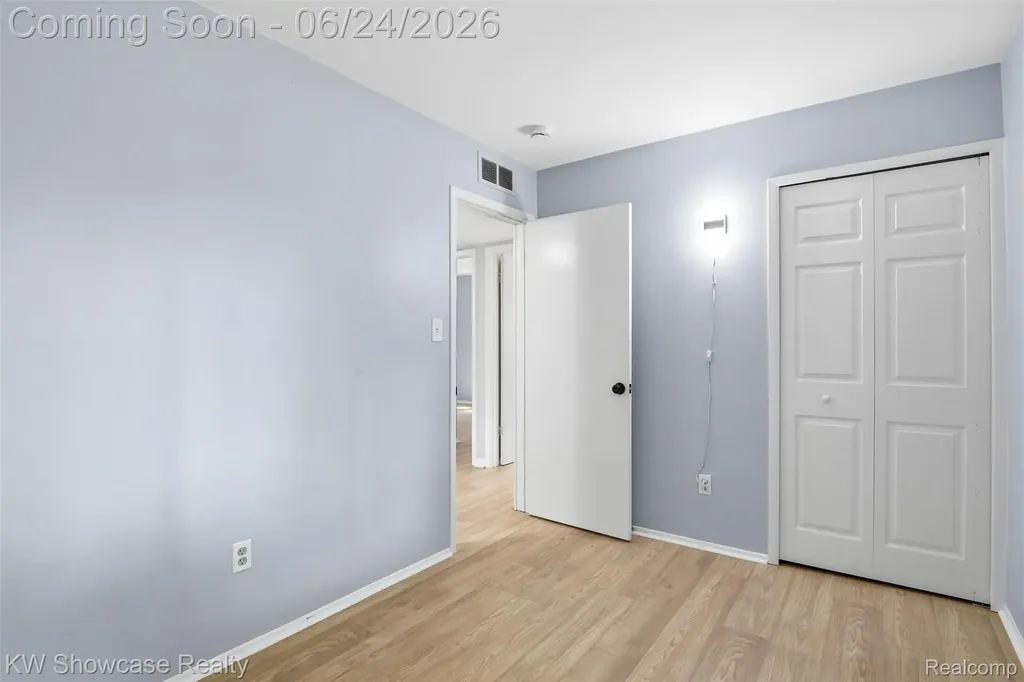 801 Farnsworth Road White Lake Charter Township MI 48386