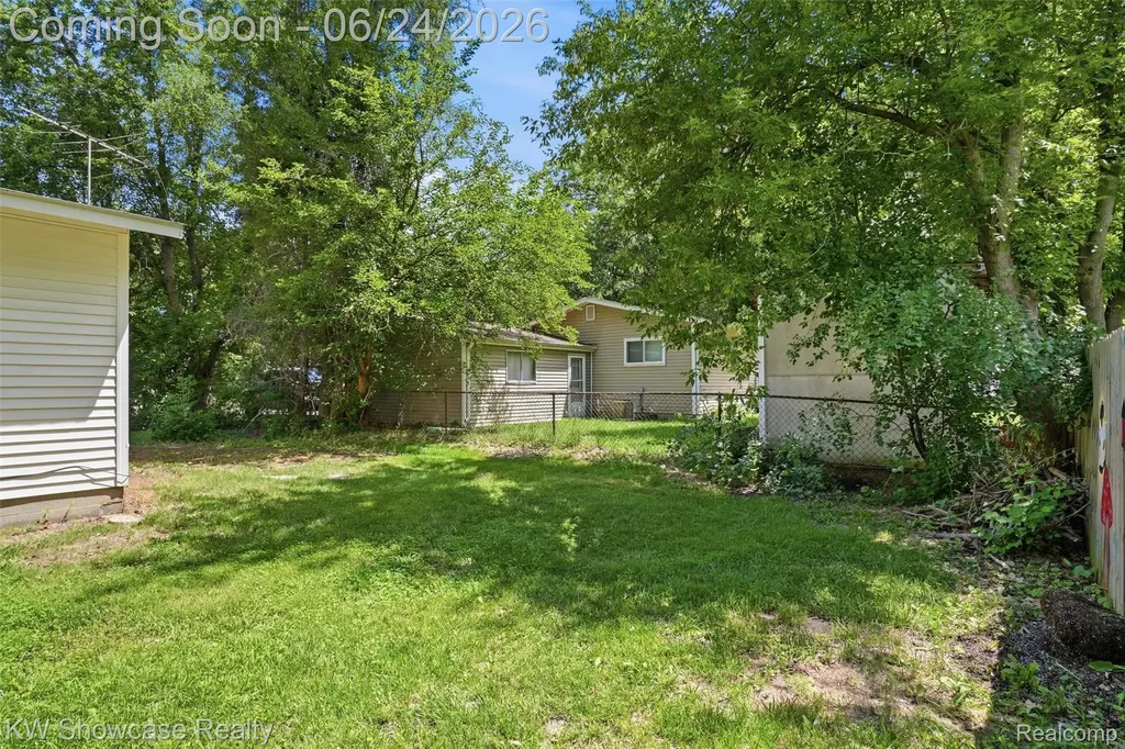 801 Farnsworth Road White Lake Charter Township MI 48386