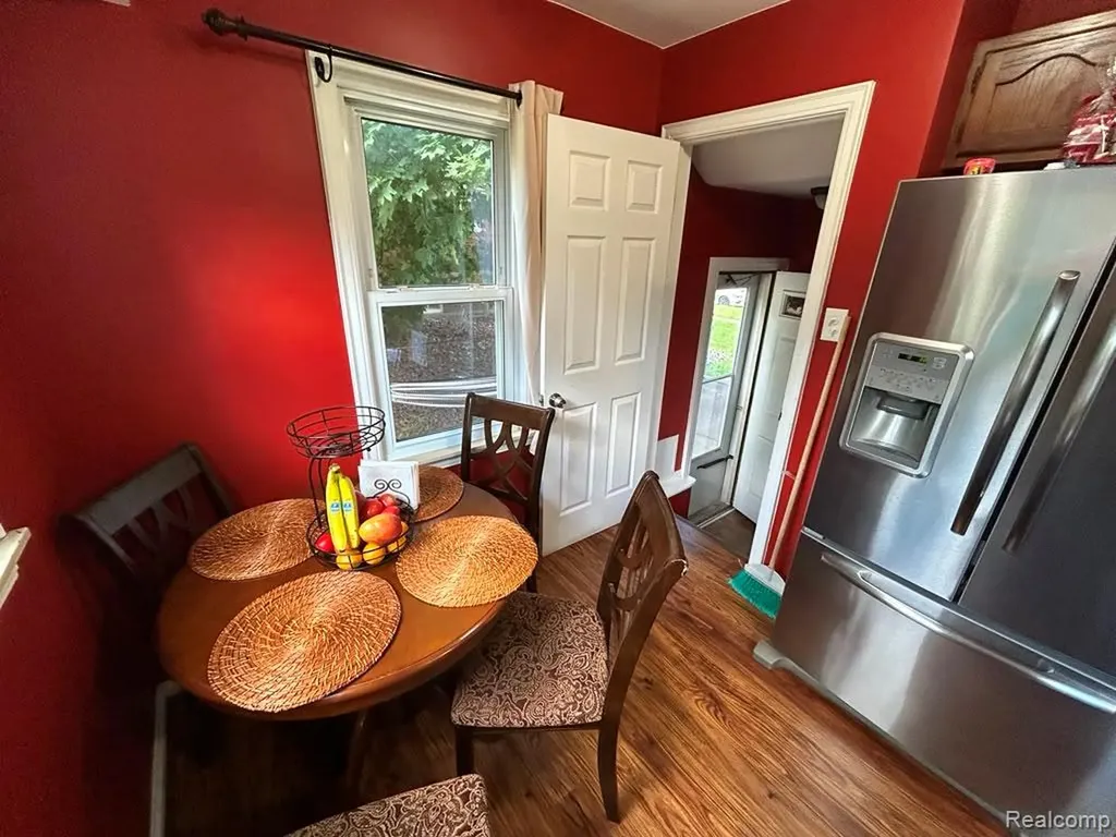 1011 Harrison Blv Harrison Blv Lincoln Park City MI 48146