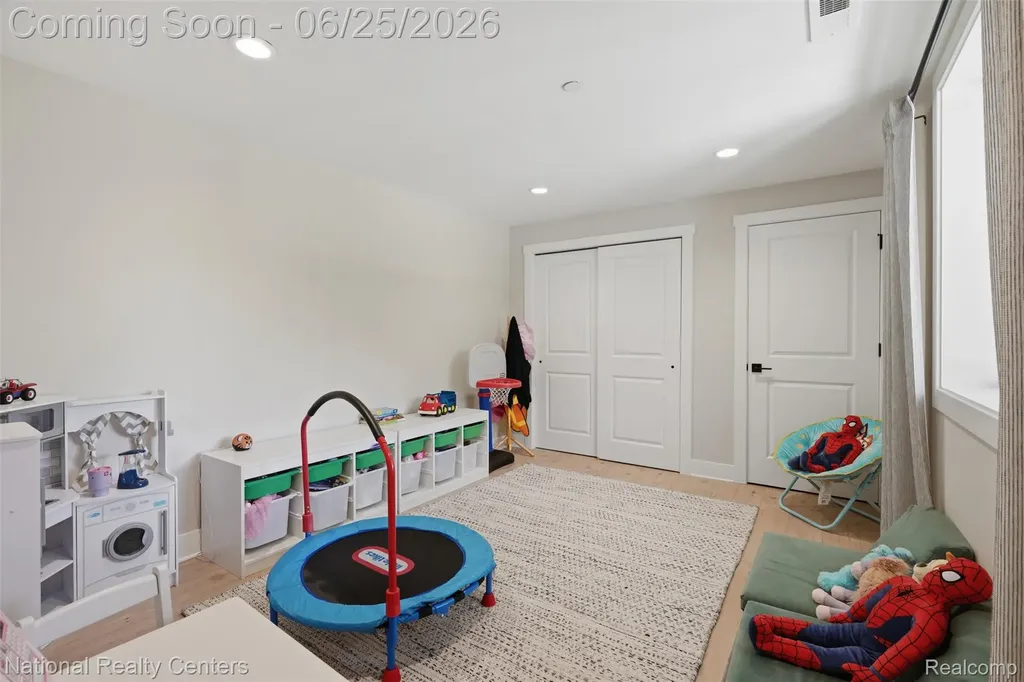 509 Concord Pines Drive Ann Arbor City MI 48105