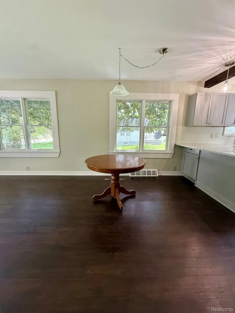 11614 Schram Street Grand Blanc City MI 48439